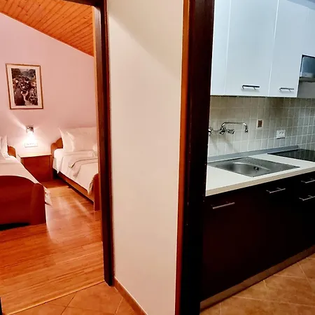 Nadija Bed & Breakfast 3*