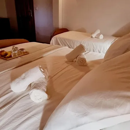 Nadija فندق مبيت وإفطار *