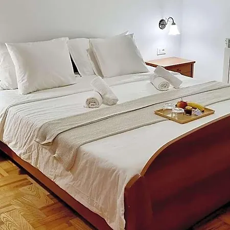 Nadija Bed & Breakfast